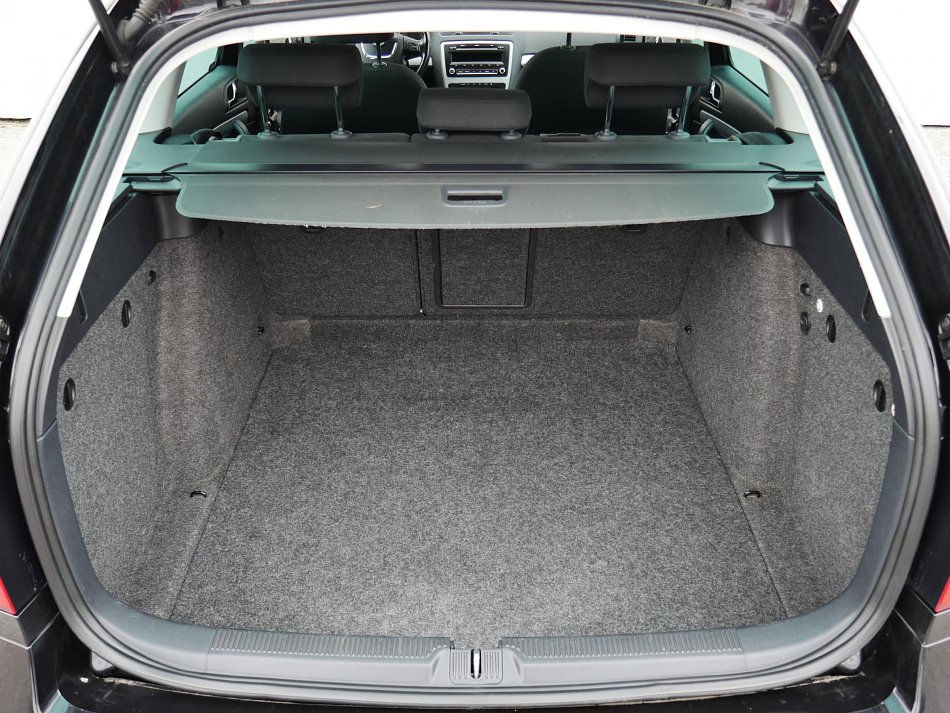 Škoda Octavia II 2.0TDi Elegance 4x4