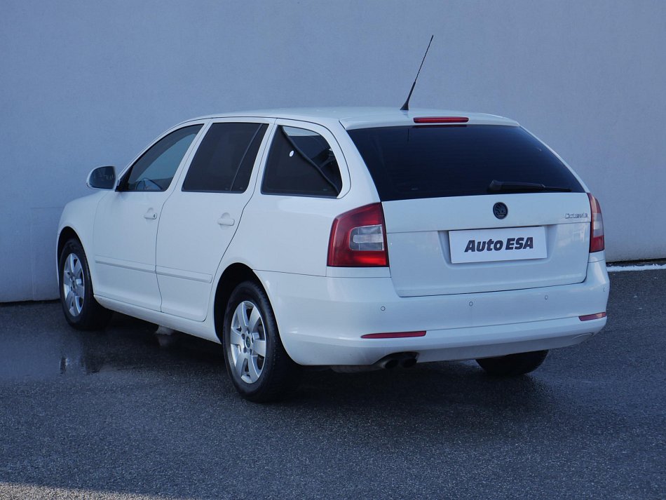 Škoda Octavia II 2.0 TDi Elegance