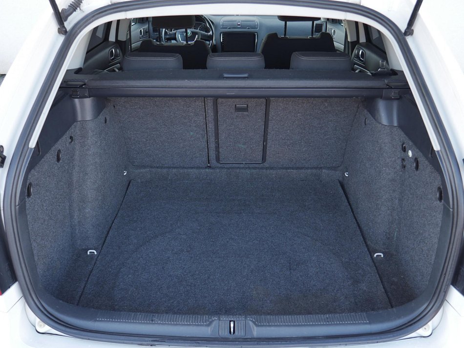 Škoda Octavia II 2.0 TDi Elegance