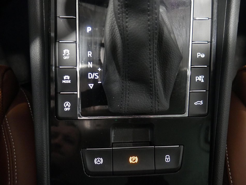 Škoda Superb III 2.0 TDi  4x4