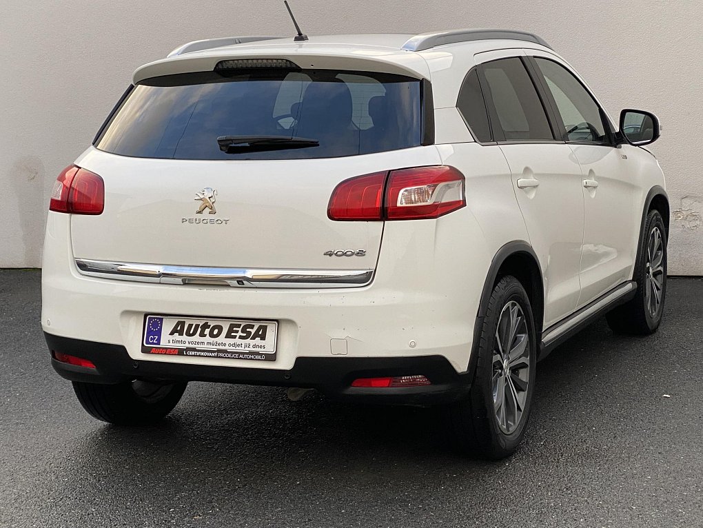 Peugeot 4008 1.6 HDi Style 4x4