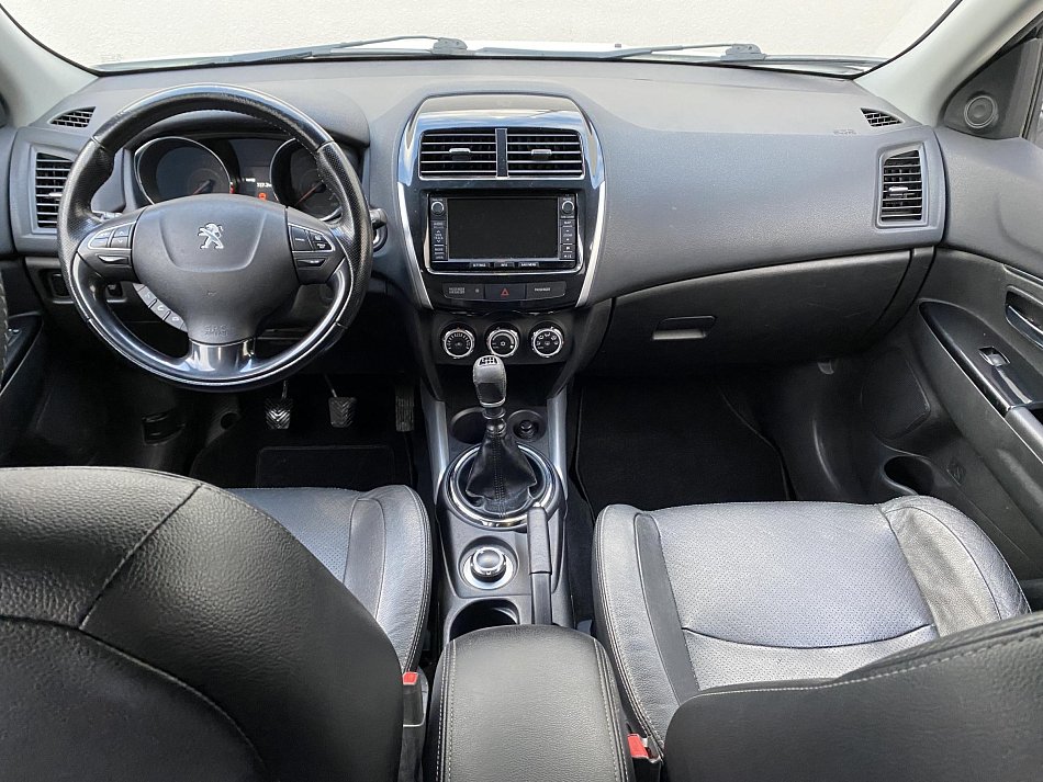 Peugeot 4008 1.6 HDi Style 4x4