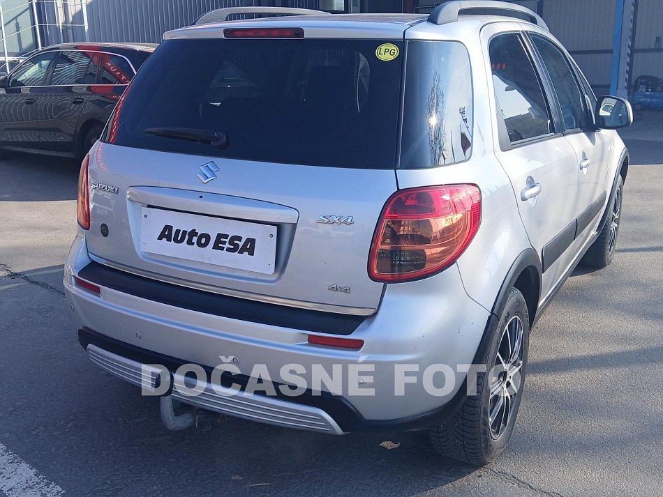 Suzuki SX4 1.6 i 