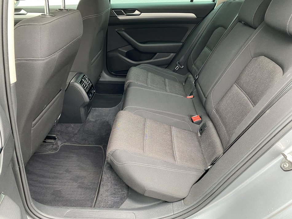 Volkswagen Passat 2.0 TDi Comfortline