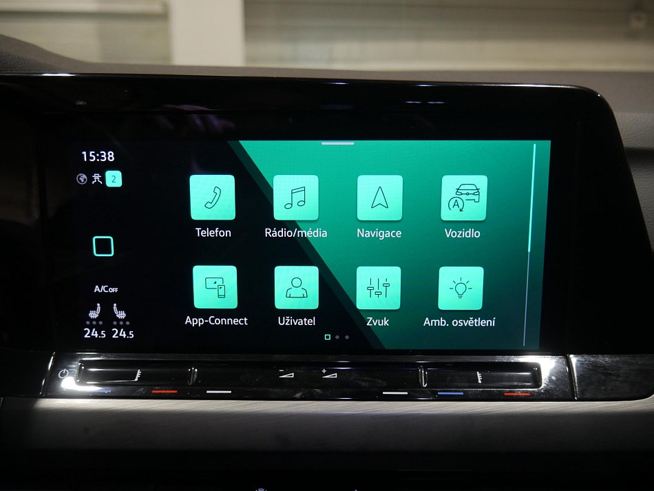 Volkswagen Golf 1.5 TSi 