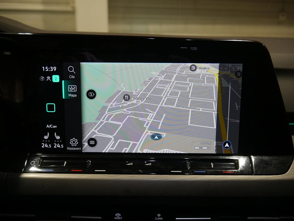 Volkswagen Golf 1.5 TSi 