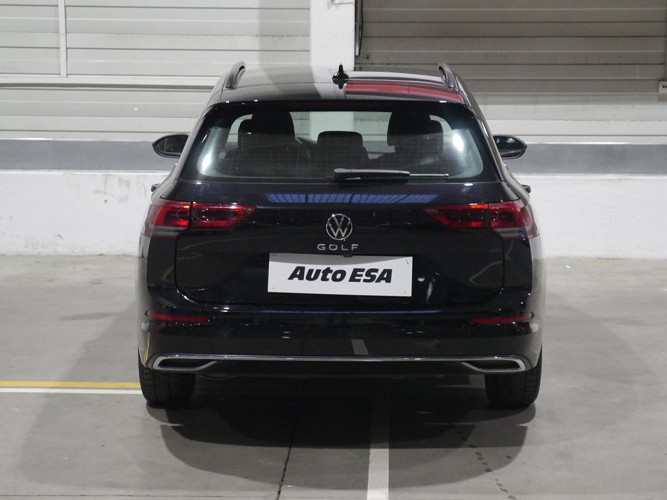 Volkswagen Golf 1.5 TSi 