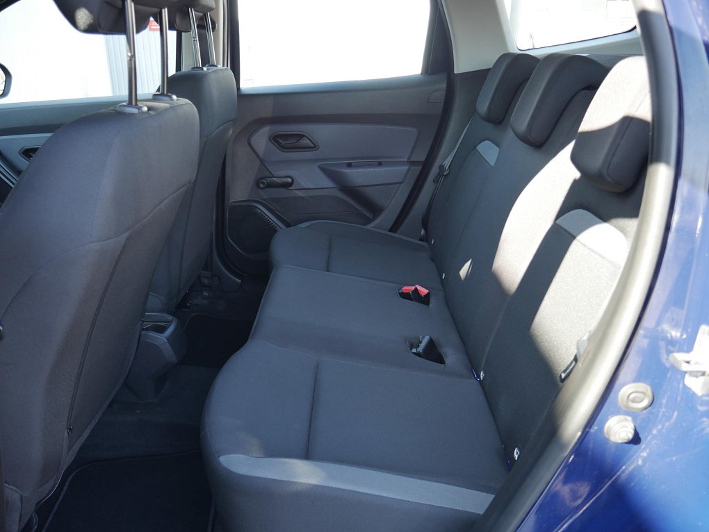 Dacia Duster 1.6i Access