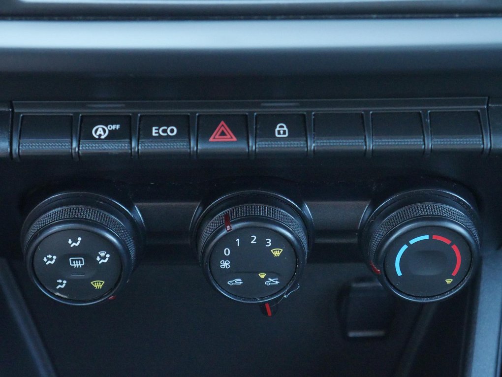 Dacia Duster 1.6i Access