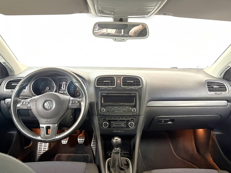 Volkswagen Golf 1.6 TDi Style