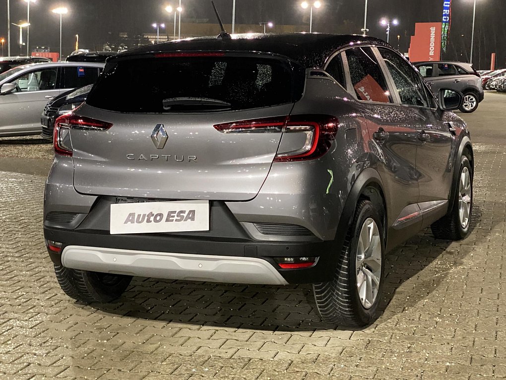 Renault Captur 1.0TCe Experience