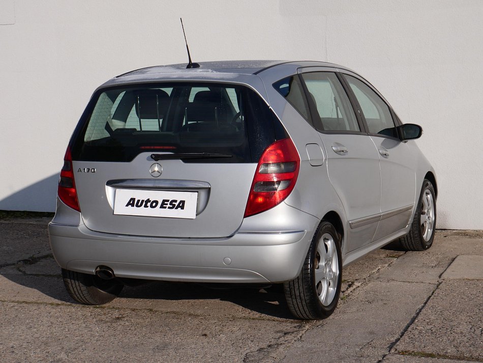 Mercedes-Benz Třída A 1.7i 