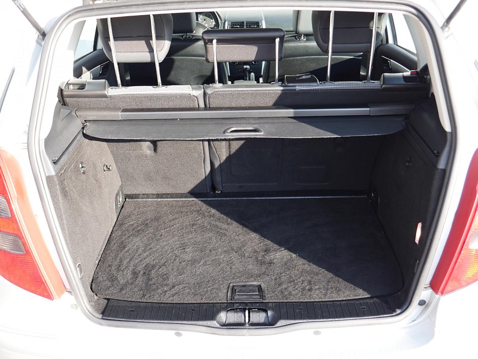 Mercedes-Benz Třída A 1.7i 