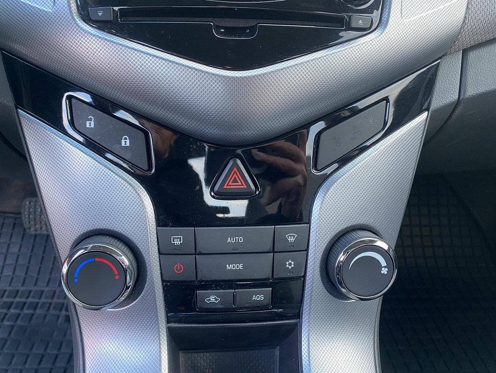 Chevrolet Cruze 2.0D 