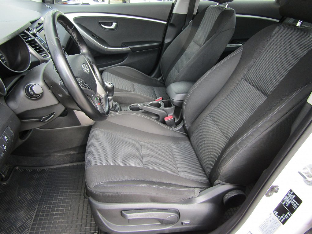 Hyundai I30 1.6CRDi 