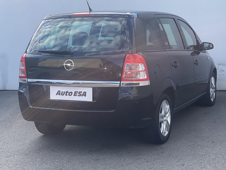 Opel Zafira 1.7 CDTi  7míst