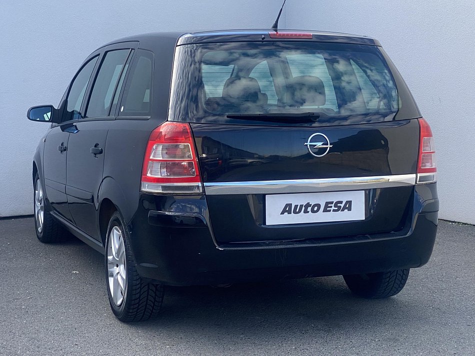 Opel Zafira 1.7 CDTi  7míst