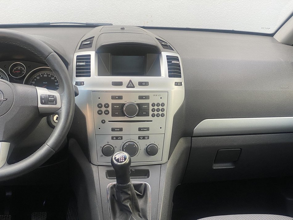 Opel Zafira 1.7 CDTi  7míst