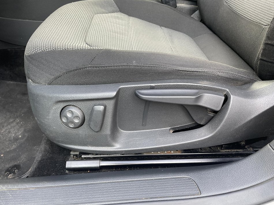 Volkswagen Passat 2.0TDi 