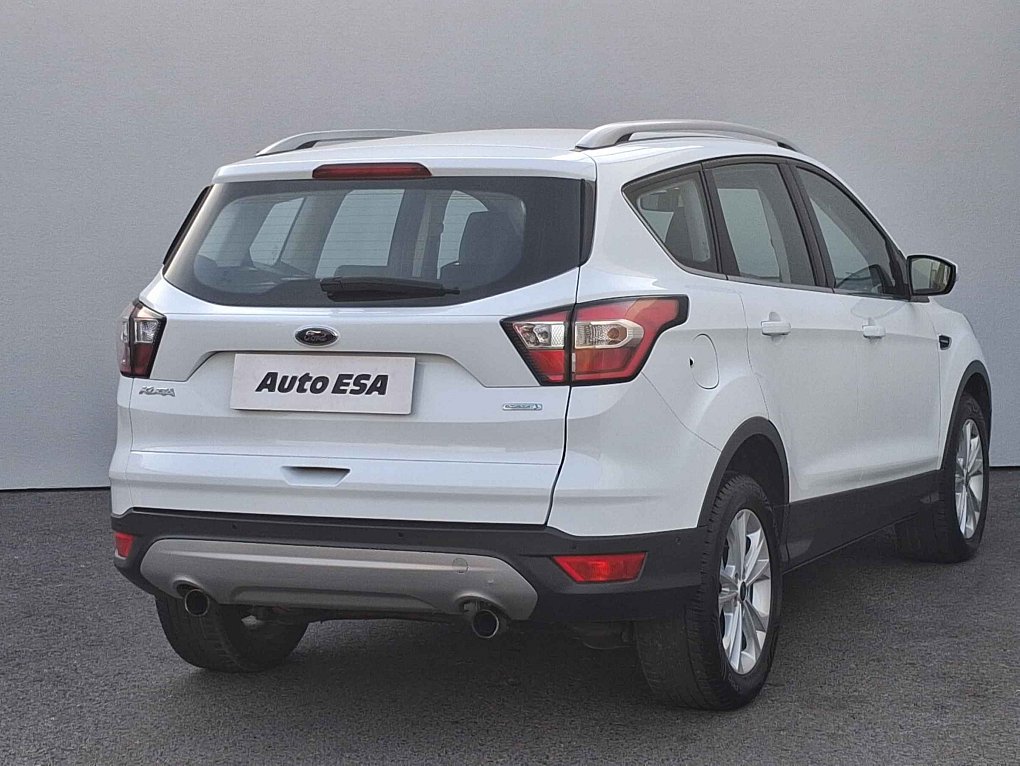 Ford Kuga 1.5 EB Titanium