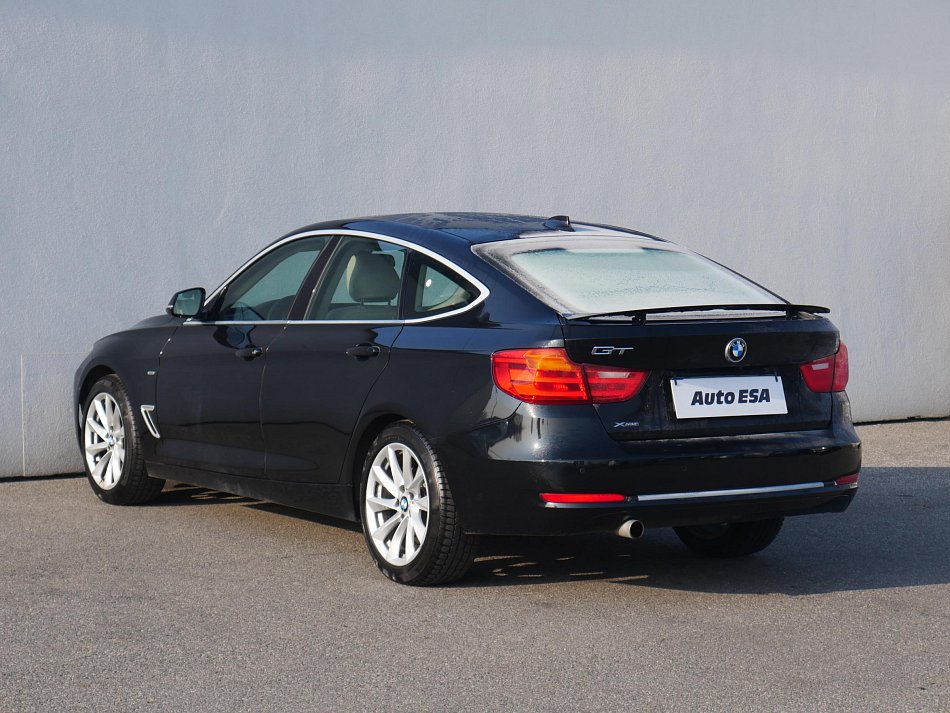 BMW Řada 3 2.0d  X-drive