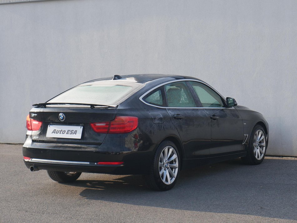 BMW Řada 3 2.0d  X-drive