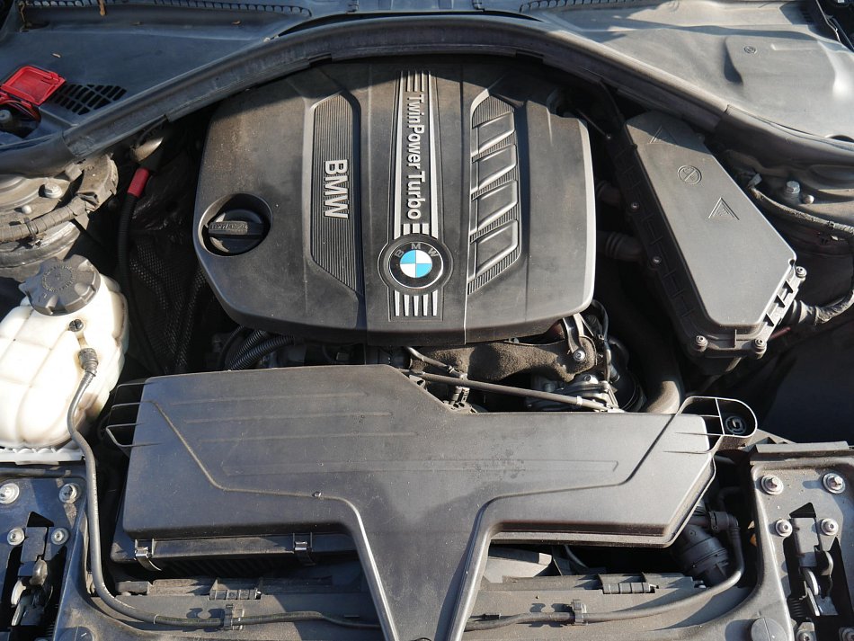 BMW Řada 3 2.0d  X-drive