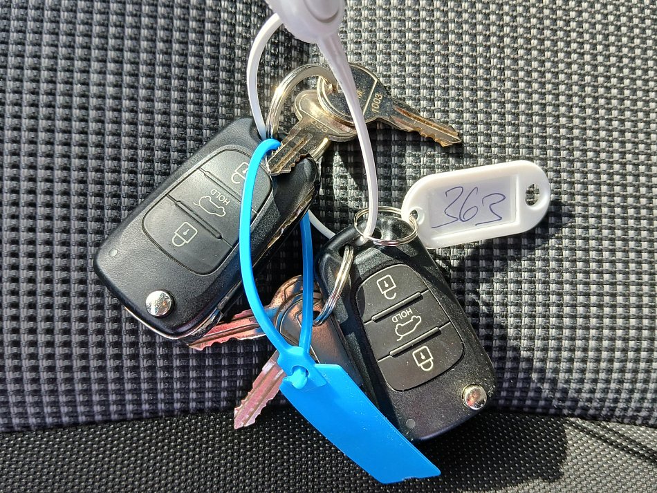 Hyundai I30 1.6i 