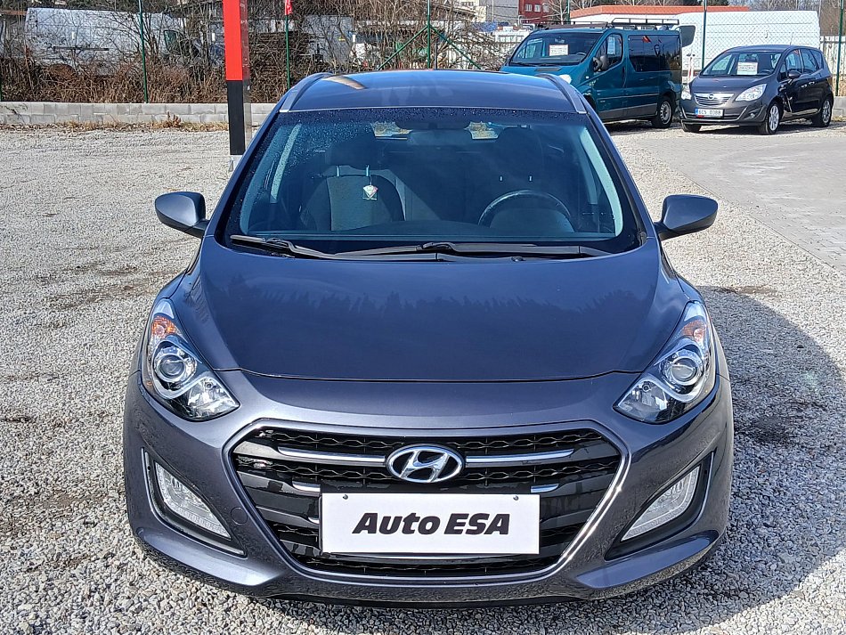 Hyundai I30 1.6i 