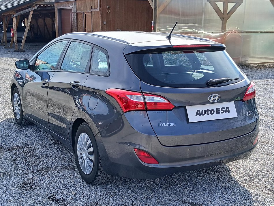 Hyundai I30 1.6i 