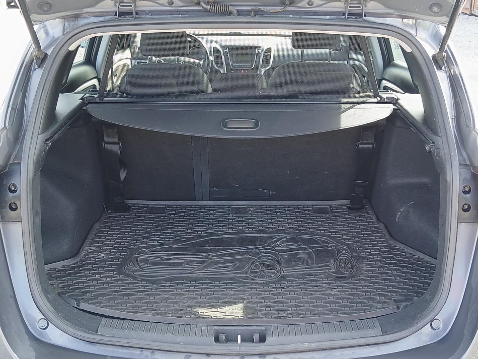 Hyundai I30 1.6i 