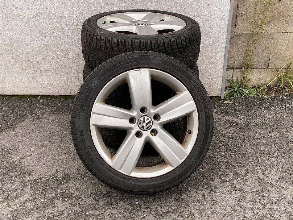 Volkswagen Touran 2.0 TDi Highline