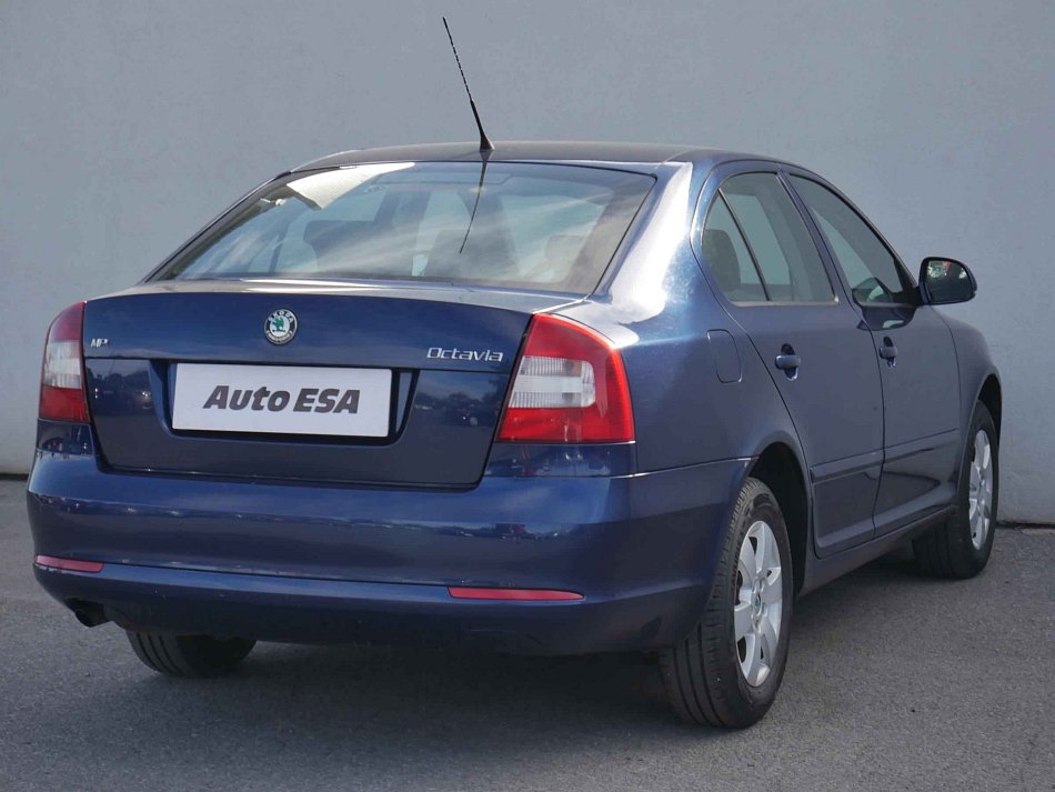 Škoda Octavia II 1.6MPi Elegance