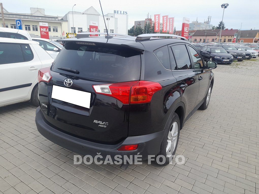 Toyota RAV4 2.0 