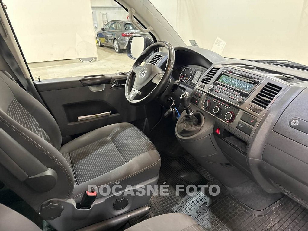 Volkswagen Multivan 2.0TDi 