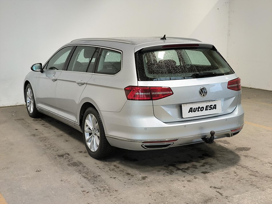 Volkswagen Passat 2.0 TDi Highline 4X4