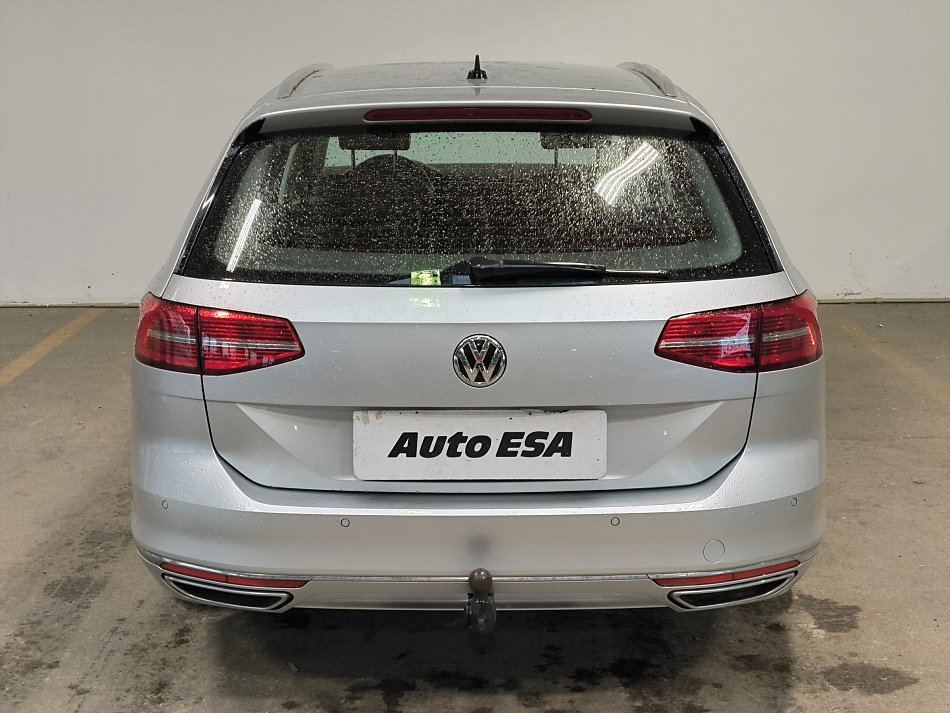 Volkswagen Passat 2.0 TDi Highline 4X4