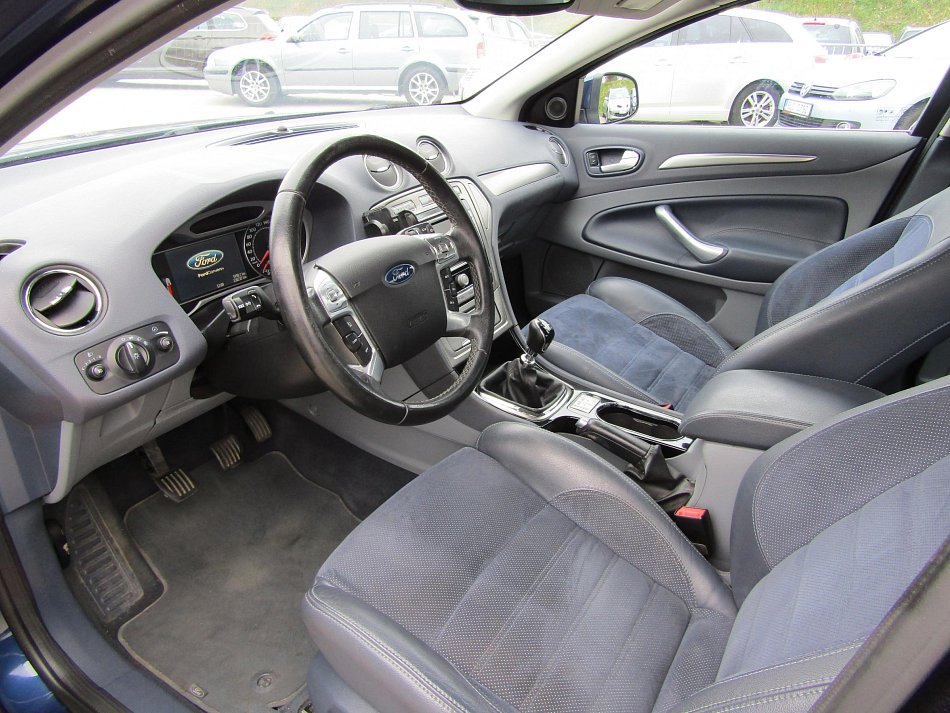 Ford Mondeo 2.5T 