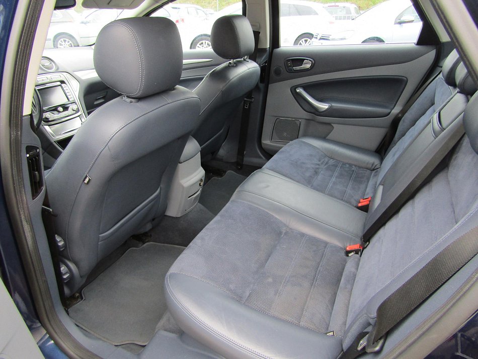 Ford Mondeo 2.5T 