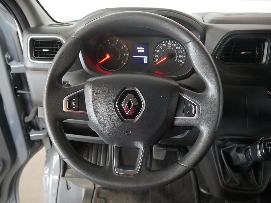Renault Master 2.3dCi  L1H2 6míst