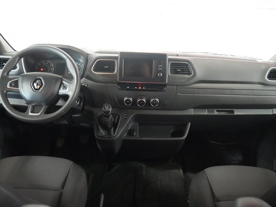 Renault Master 2.3dCi  L1H2 6míst