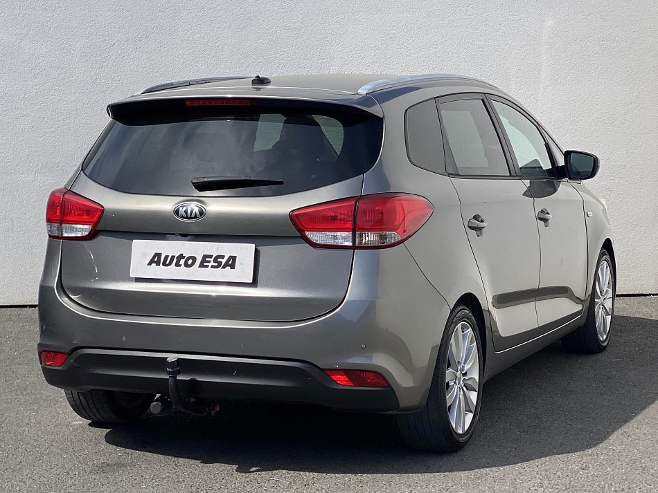 Kia Carens 1.7 CRDi 
