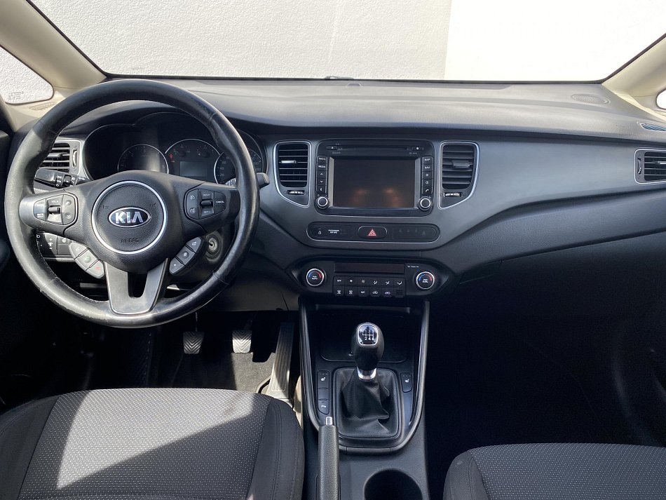 Kia Carens 1.7 CRDi 