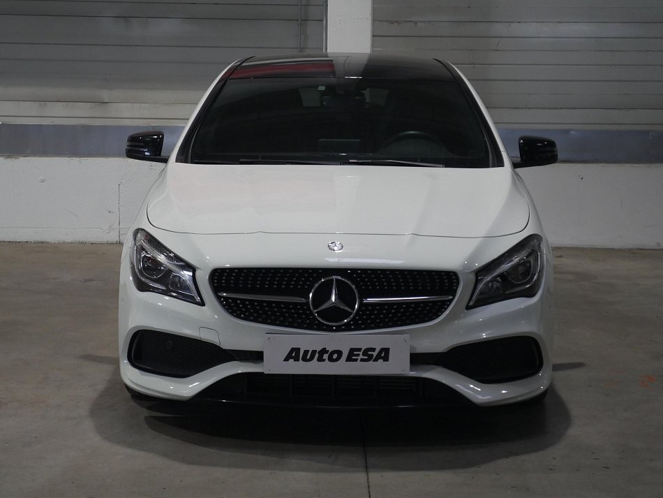 Mercedes-Benz CLA 2.2 CDi  220d