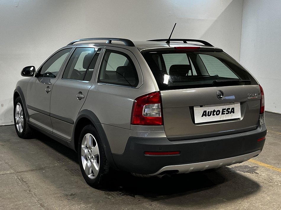 Škoda Octavia II 2.0TDi  4x4