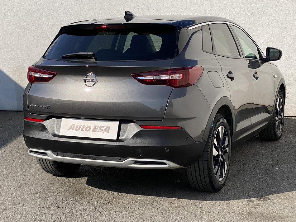 Opel Grandland X 1.5 CDTi 