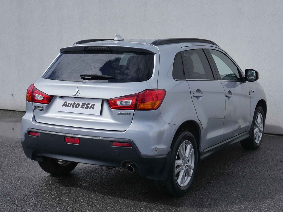 Mitsubishi ASX 1.8 DI-D 