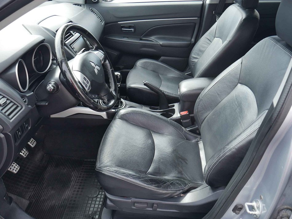 Mitsubishi ASX 1.8 DI-D 