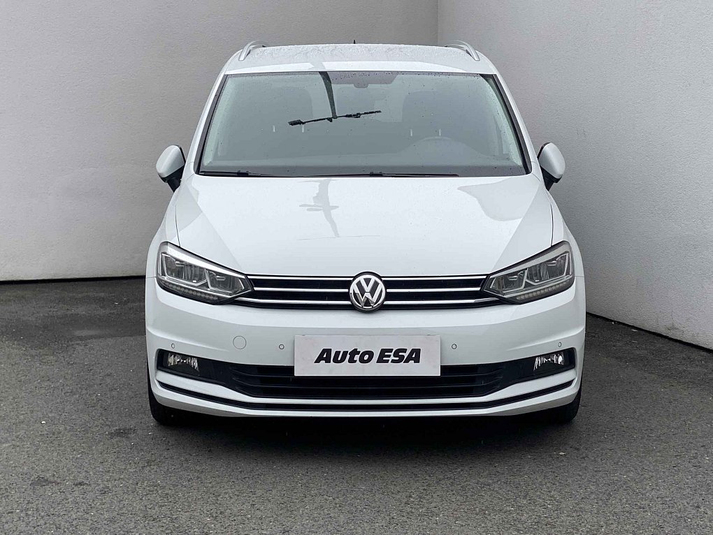 Volkswagen Touran 1.5 TSi 