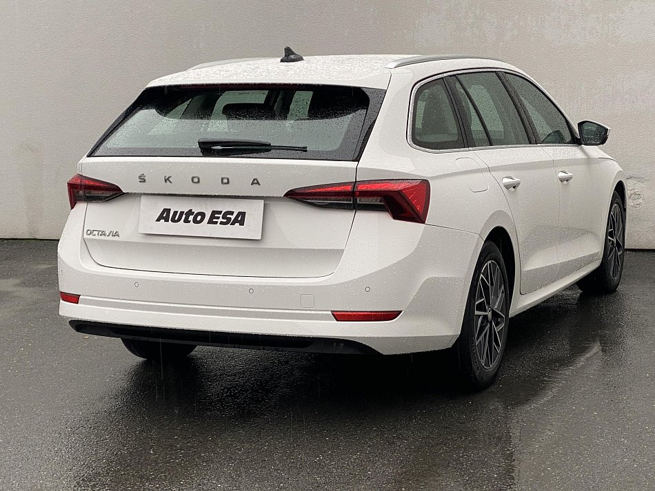 Škoda Octavia IV 1.5 TSi Style